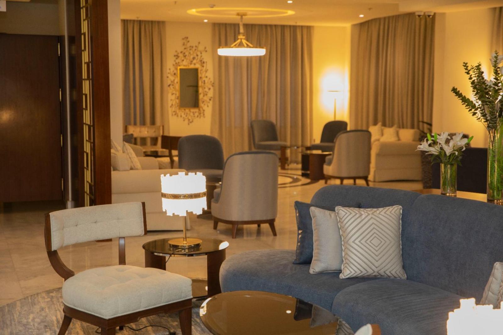 Sanam Hotel Suites - Rijád Exteriér fotografie